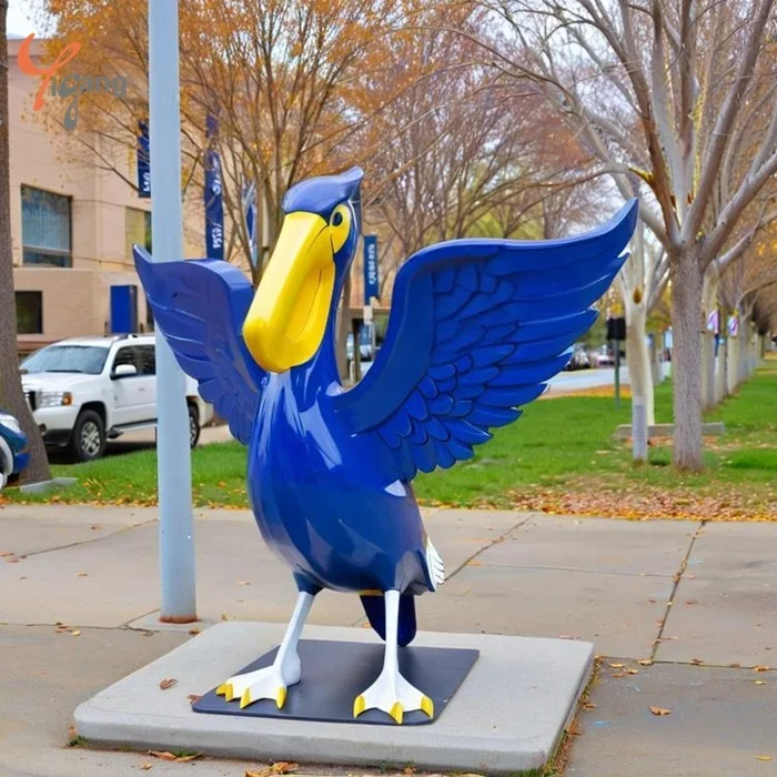 Custom Designed Large Resin Crafts Whalehead Stork Statue Creative Animal Cartoon Sculpture for Outdoor Display