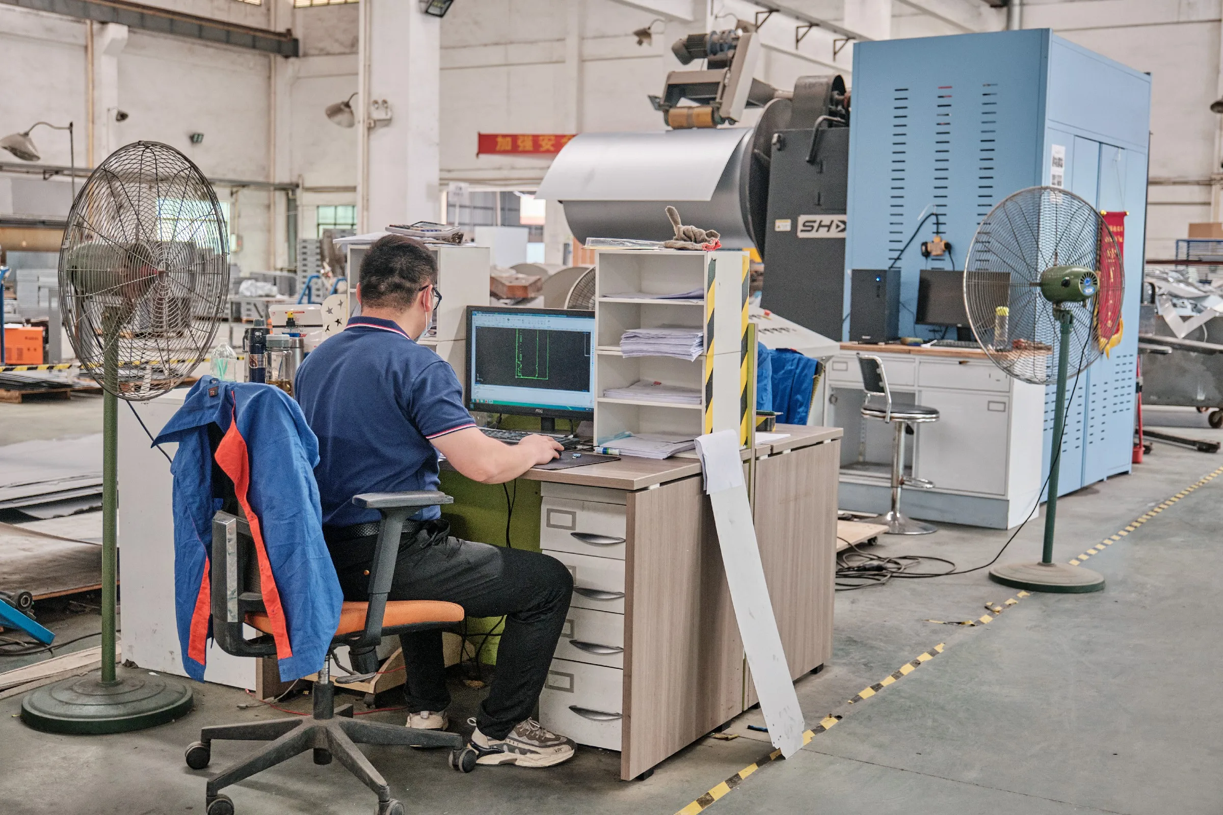 China Wholesale Office Desks manufacture