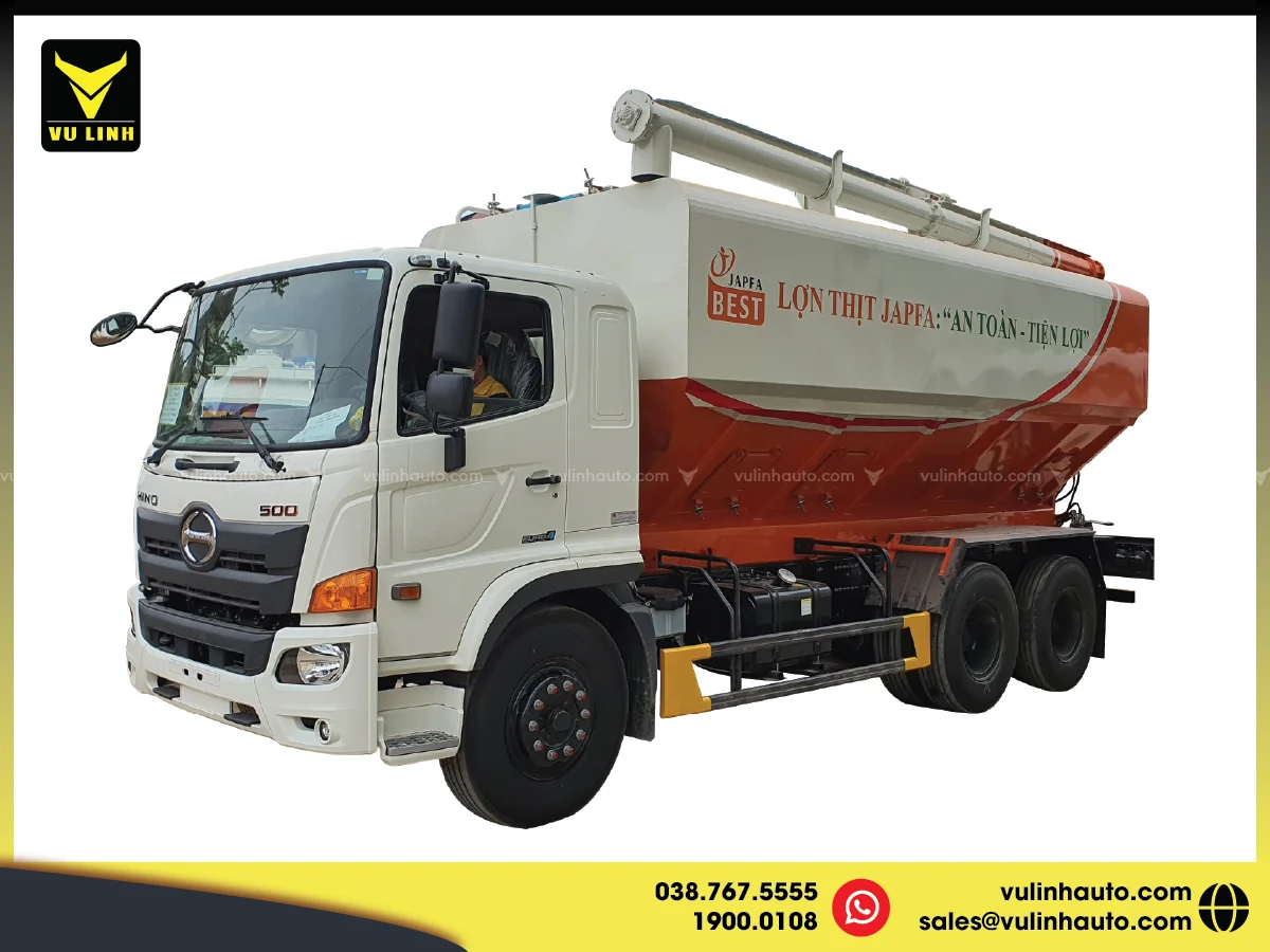 New Animal Feed Tank Truck 22 Liters Tank Feed Tanker Truck