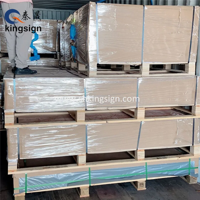 Plexiglass Manufacture Ecofriendly /color China Pe Film Or Craft Paper