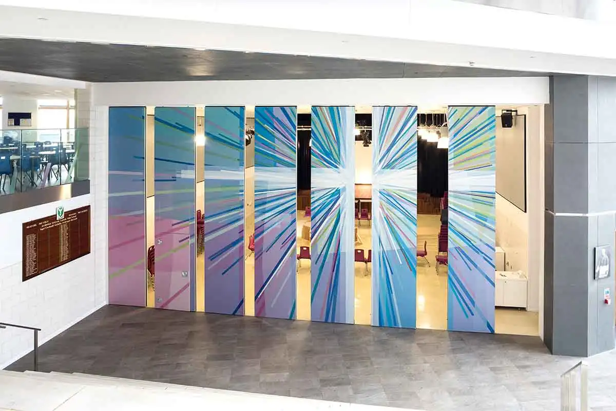 Interior Hotel Movable Soundproof Wood Folding Partition Wall System Screen