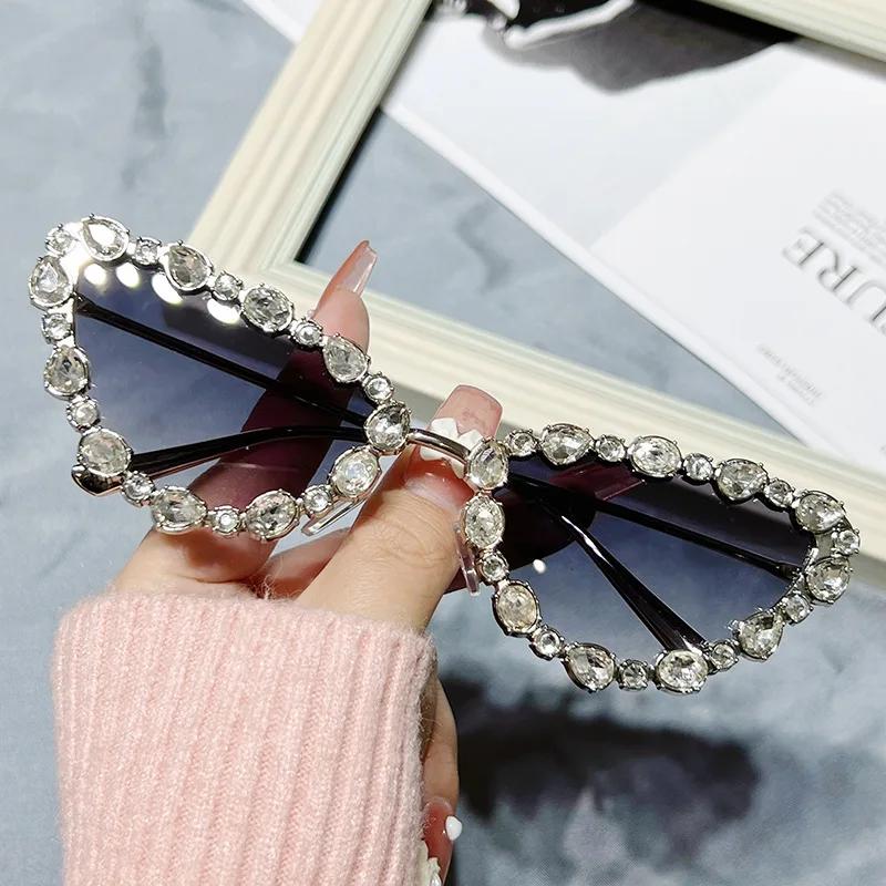 Rhinestone Frame Square Sunglasses - Y2K Women's Fashion