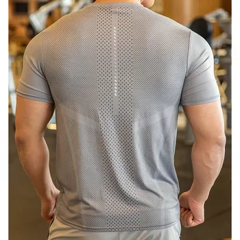 New arrival men summer gym t shirt quickly dry breathable running activewear gym t shirt