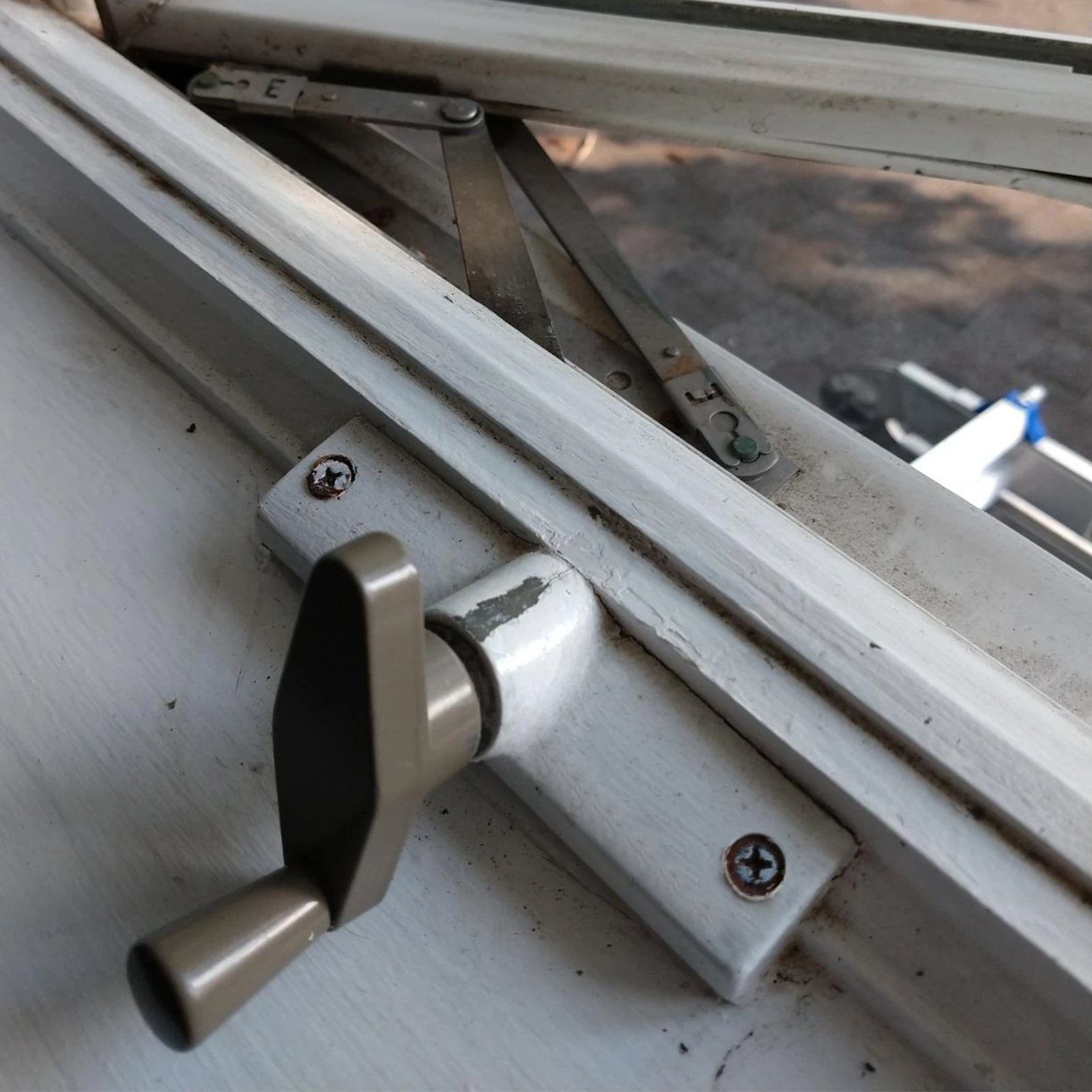 Casement Window Split Arm Operator (right Hand) For Andersen Perma