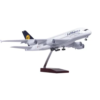 1/160 Lufthansa Airbus A380 Civil Aviation Aircraft Model Simulation 380  45.5cm diecast aircraft model with Landing Gear
