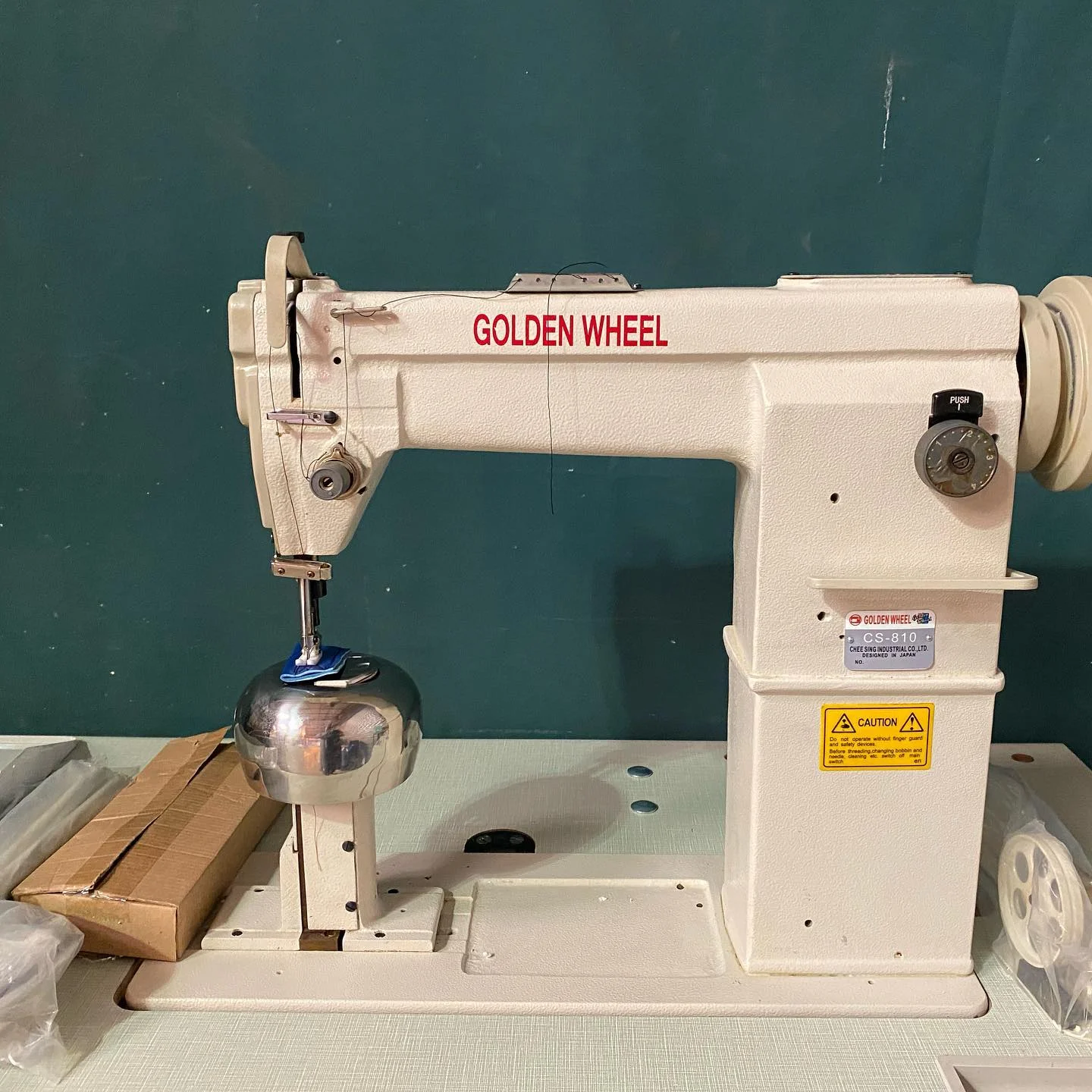 Industrial Sewing Machine Used Golden Wheel Cs810 Single Needle Post