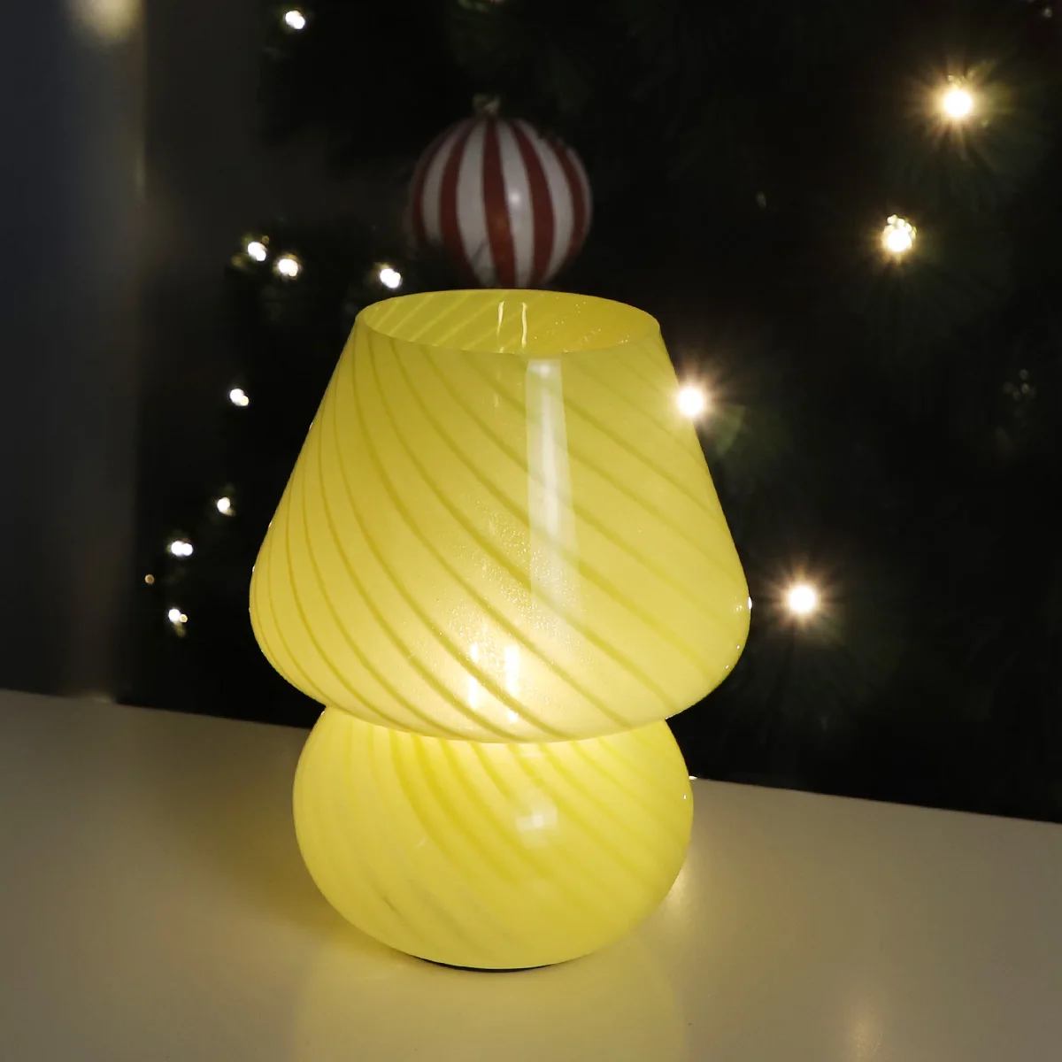 Creative Gift Night Light Translucent Bedside Lamp Glass Striped Mushroom Table Lamp factory