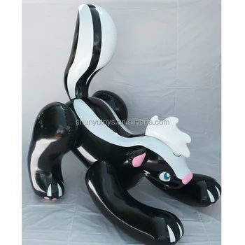 Customized durable pvc inflatable skunk for sales