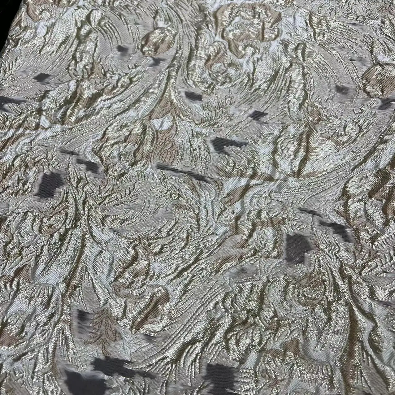 Cheap Brocade Emboss Royal Design Jacquard Fabric With Polyester for Jacquard