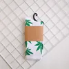 17 white+green leaf