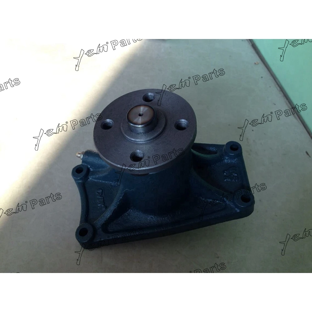 4D102 Water Pump for Komatsu High Performance Engine Parts 3