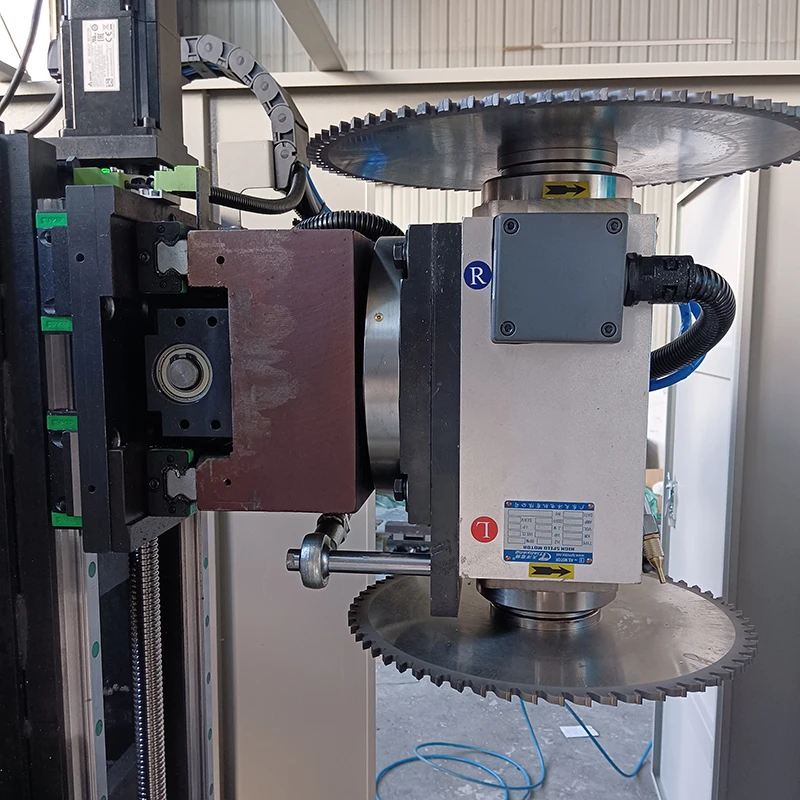 High Precision 3-Axis CNC Milling Machine for Large Processing Range Core PLC for PVC Aluminium Profile End Face Milling