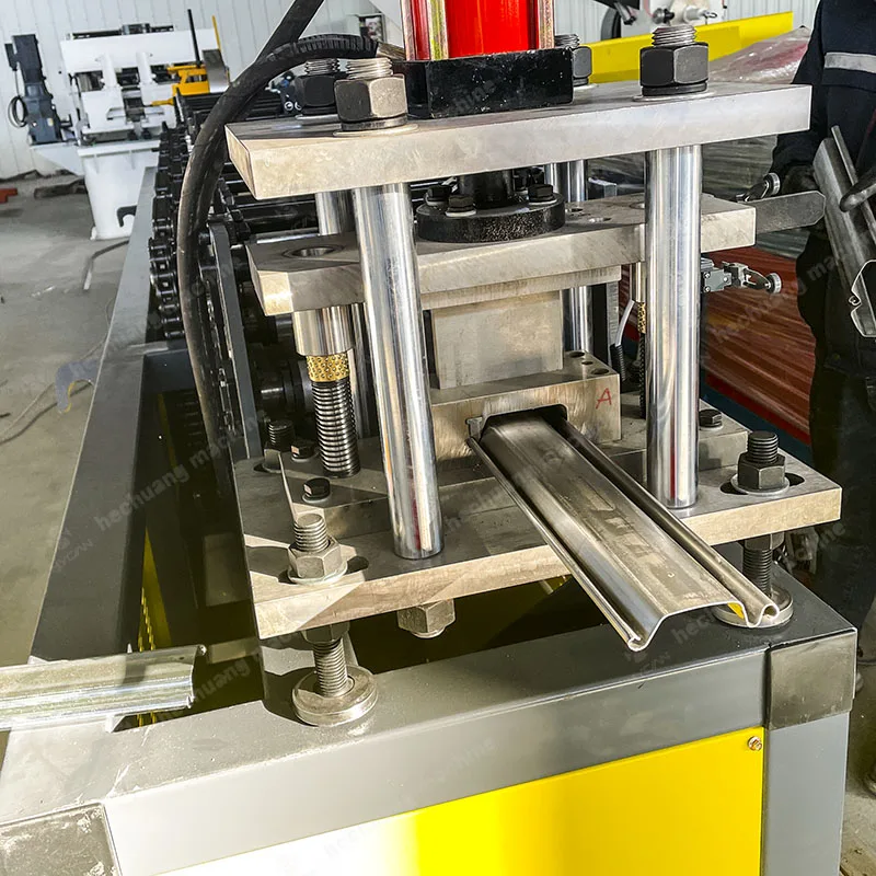 High Speed Channel Making Machine Shutter Door Machine Alloy Steel Stainless Steel Roller Shutter Door Roll Forming Machine