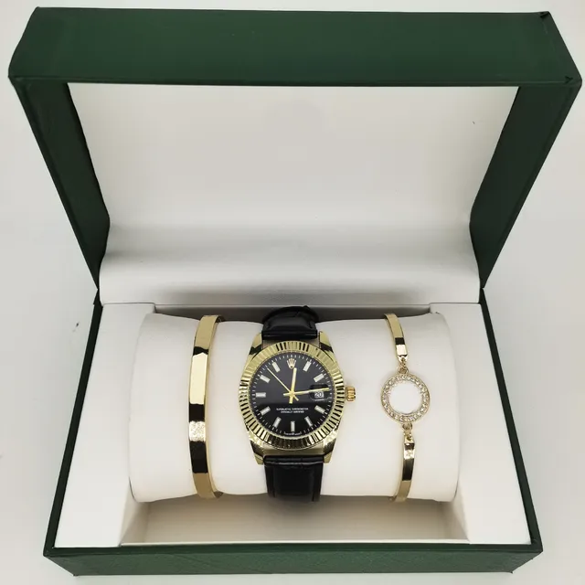 Three-Piece Luxury Quartz Watch Set with Stylish Stainless Steel Band and Alloy Case Glass Dial Window for Foreign Trade