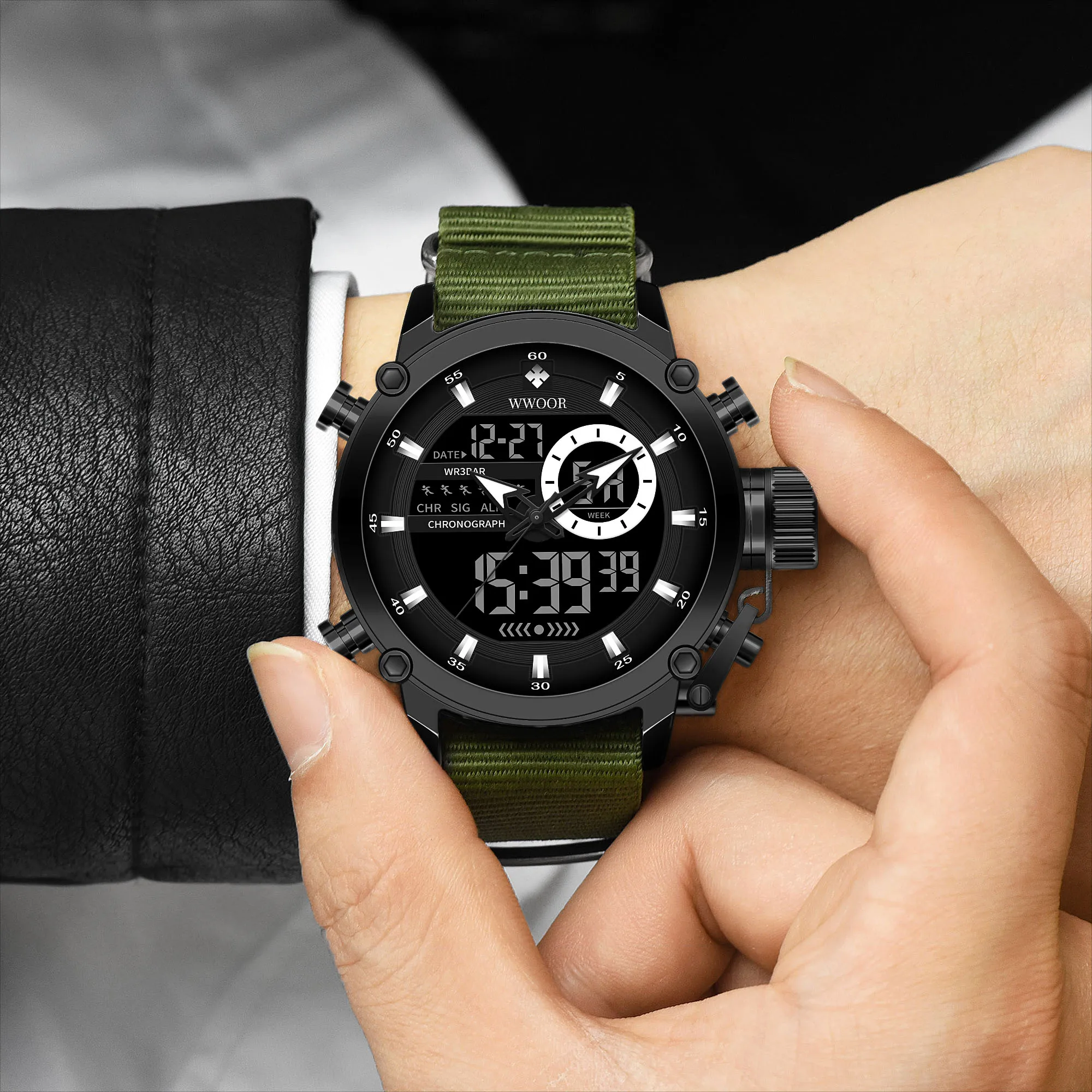 WWOOR 8882 Business Double Movement Men Dual Display Watches Band Wrist Watch Digital Watches Waterproof Alarm Chronograph Nylon