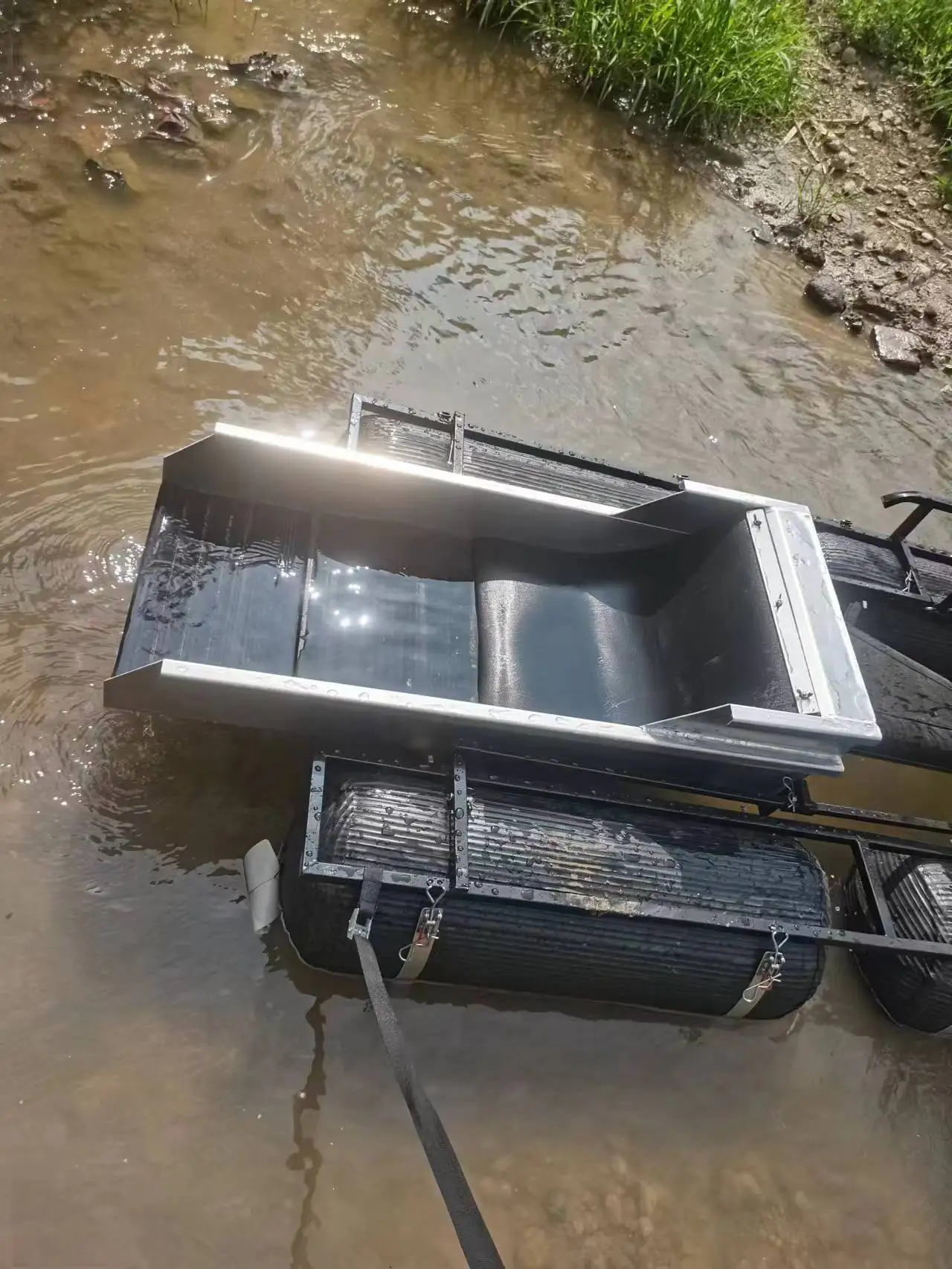 3 Inch Mini Portable Gold and Diamond Mining Dredge