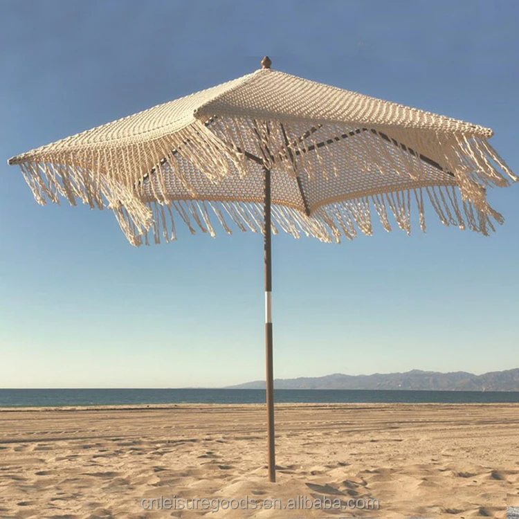 Uplion Outdoor Decoration Luxurious Solid Wood Beach Umbrella With