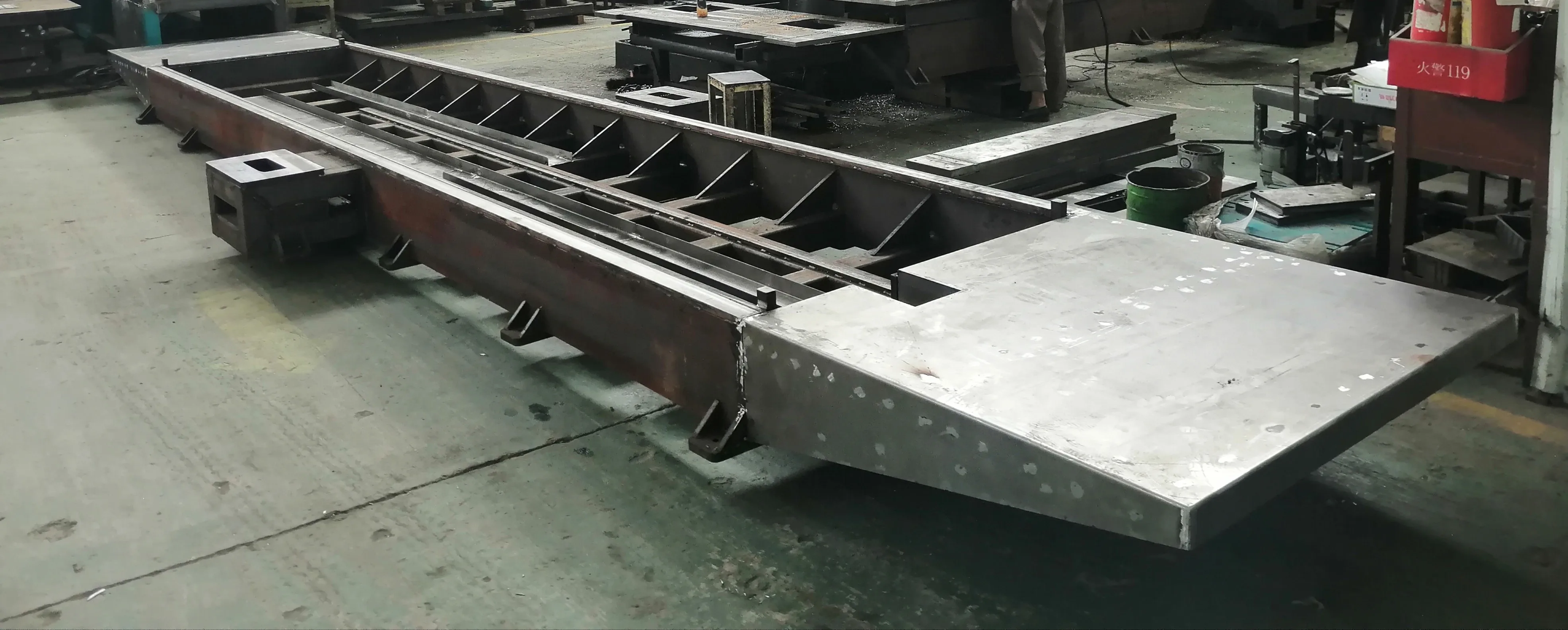 Technical Engineering Wood Flooring Making Machine Horizontal Band Saw for Veneer