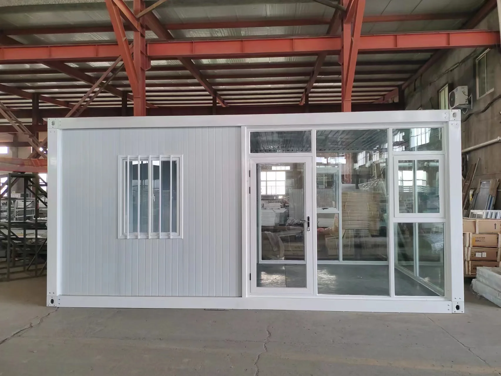 Factory New Luxury Design Prefab Modular Summer House Garden Backyard Room Glass Wall Living Hotel Home Prefabricated Office