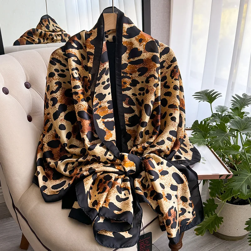 小物 MASU 21AW FUR PRINT SILK SCARF- BROWN Mistyler Silk Scarves - Stylish & Functional Sunscreen Shawls