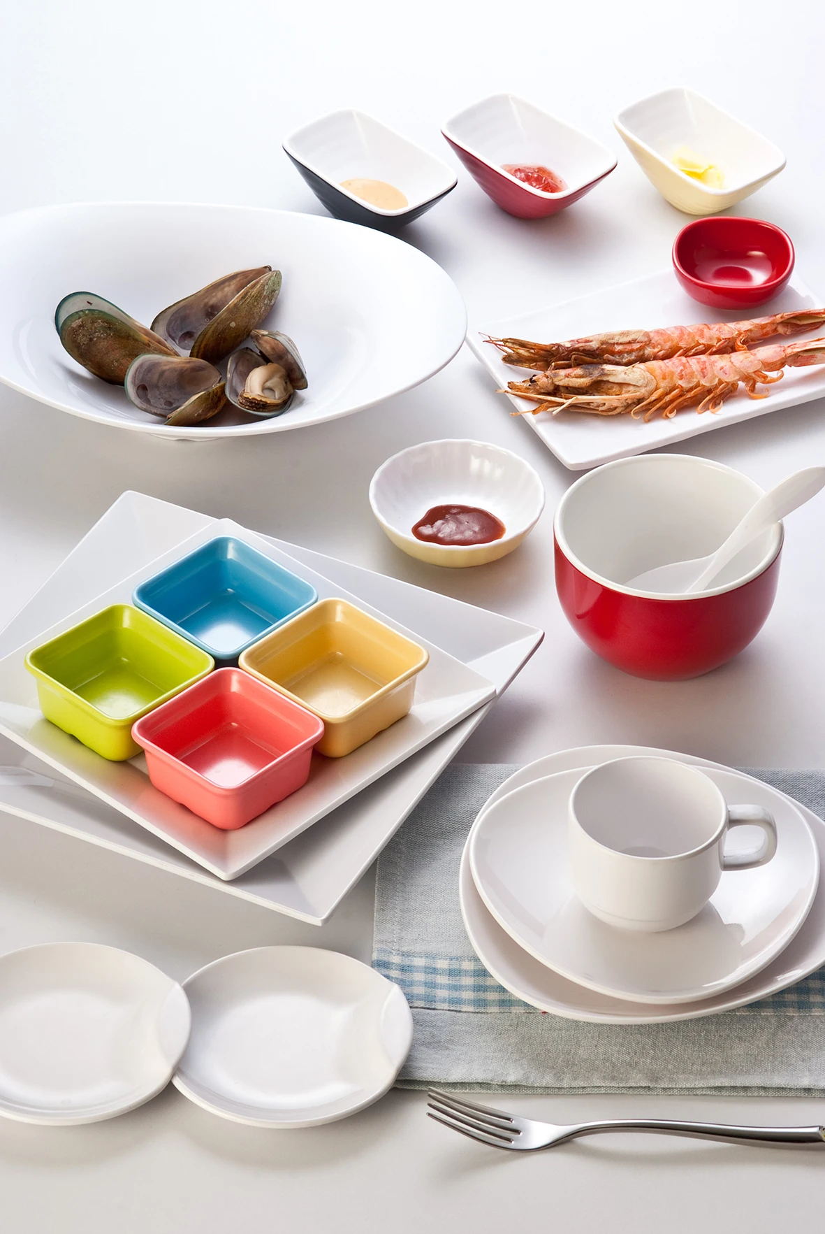 Best Quality Elegant Melamine Dinnerware Triangular Plate