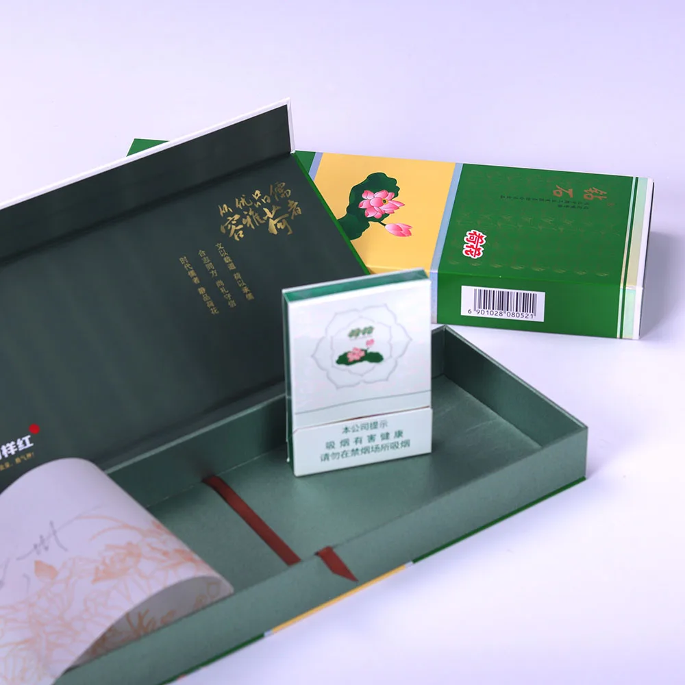 Luxury Custom Carton Gift Box Shipping Box For Packaging Dress Underwear Shirt Corrugated Cardboard Mailing Box