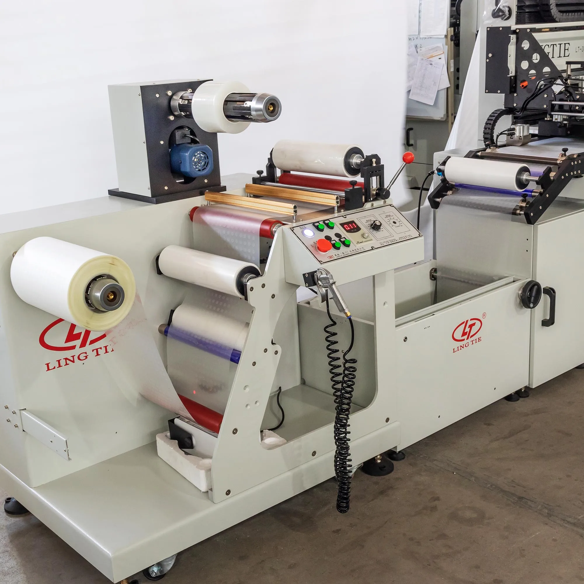 Automatic Roll to Roll Screen Printing Machine Silk Printer
