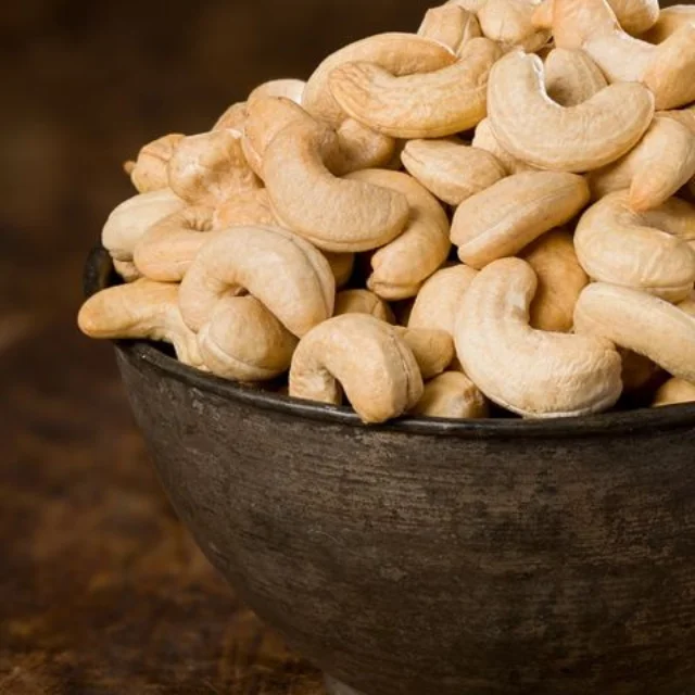 Натуральный орех кешью органический хорошая цена использование для еды вся индивидуальная упаковка вьетнамский