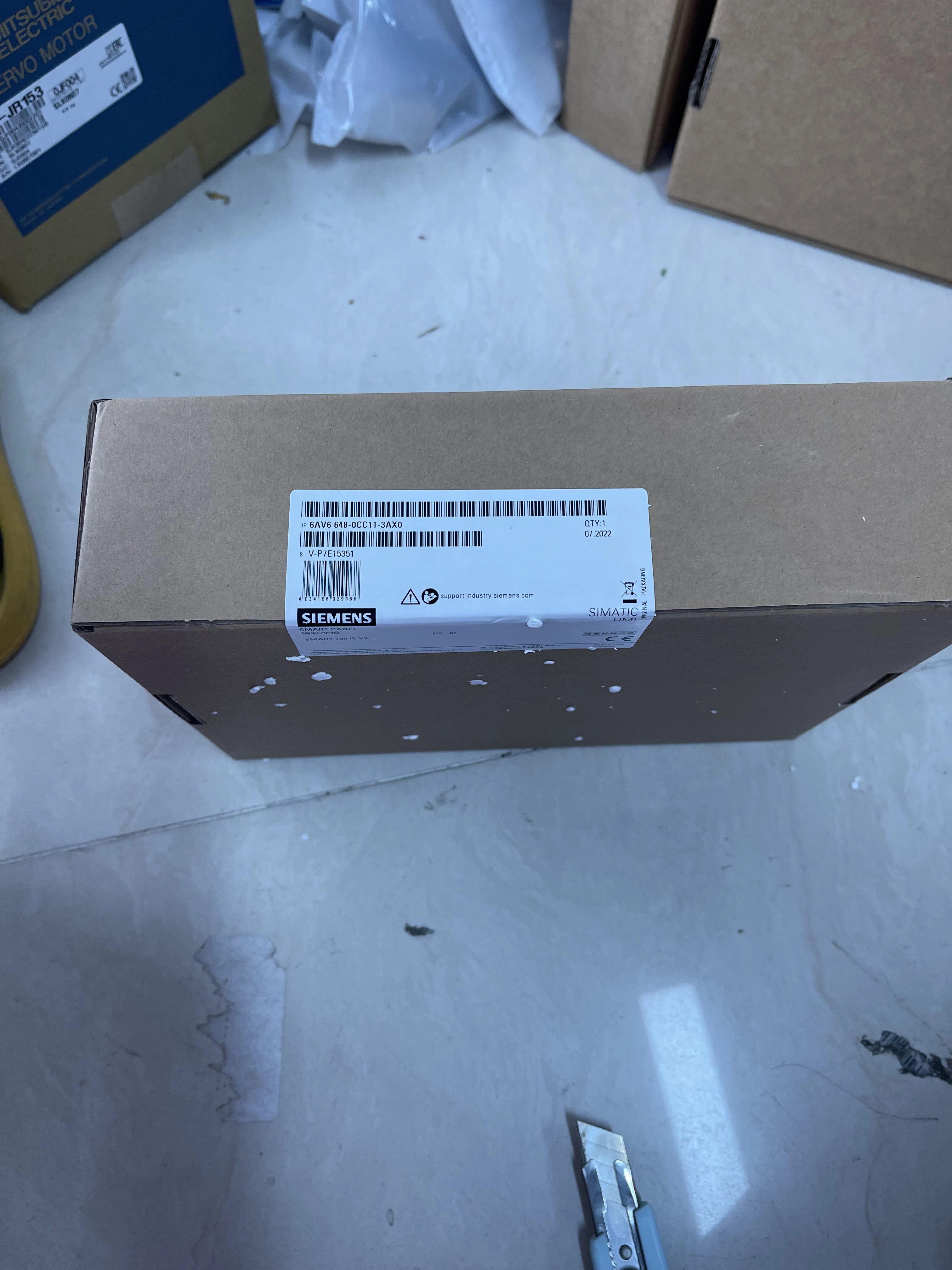 Siemens HMI Touch Panel 6AV6648-0CC11-3AX0 Siemens HMI Touch Panel 6AV6648-0CC11-3AX0