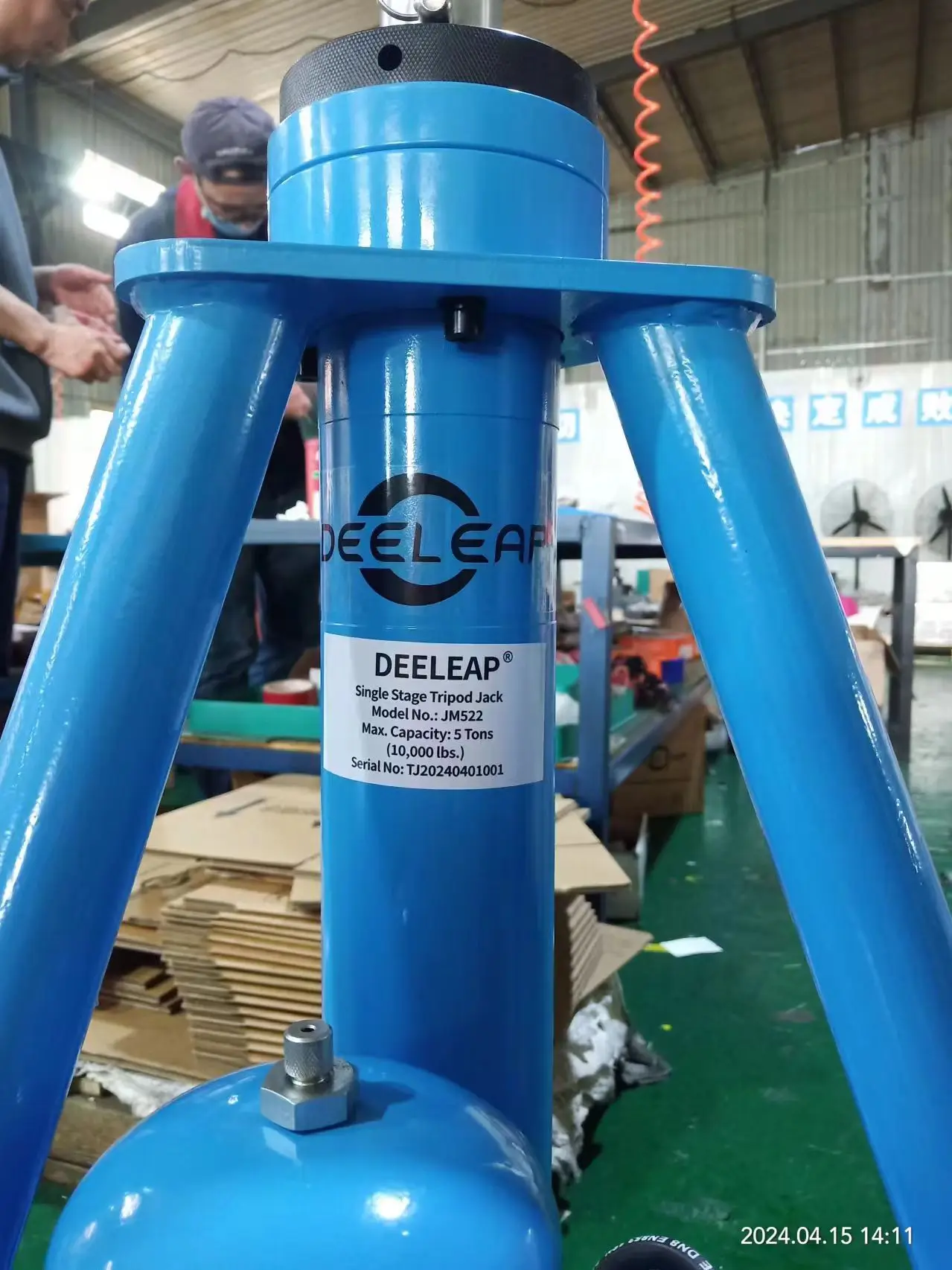 tripod jack10.jpg