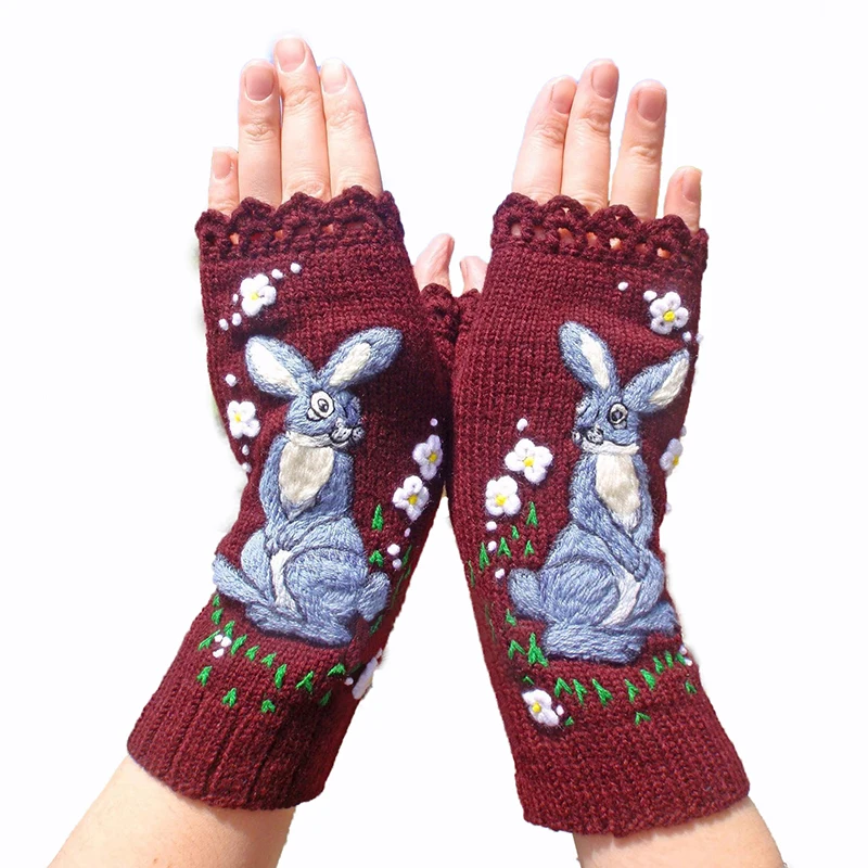 TikTok  Alpaca fleece knitted touch screen warm outdoor windproof plus velvet Korean version of the cute anti-cold gloves