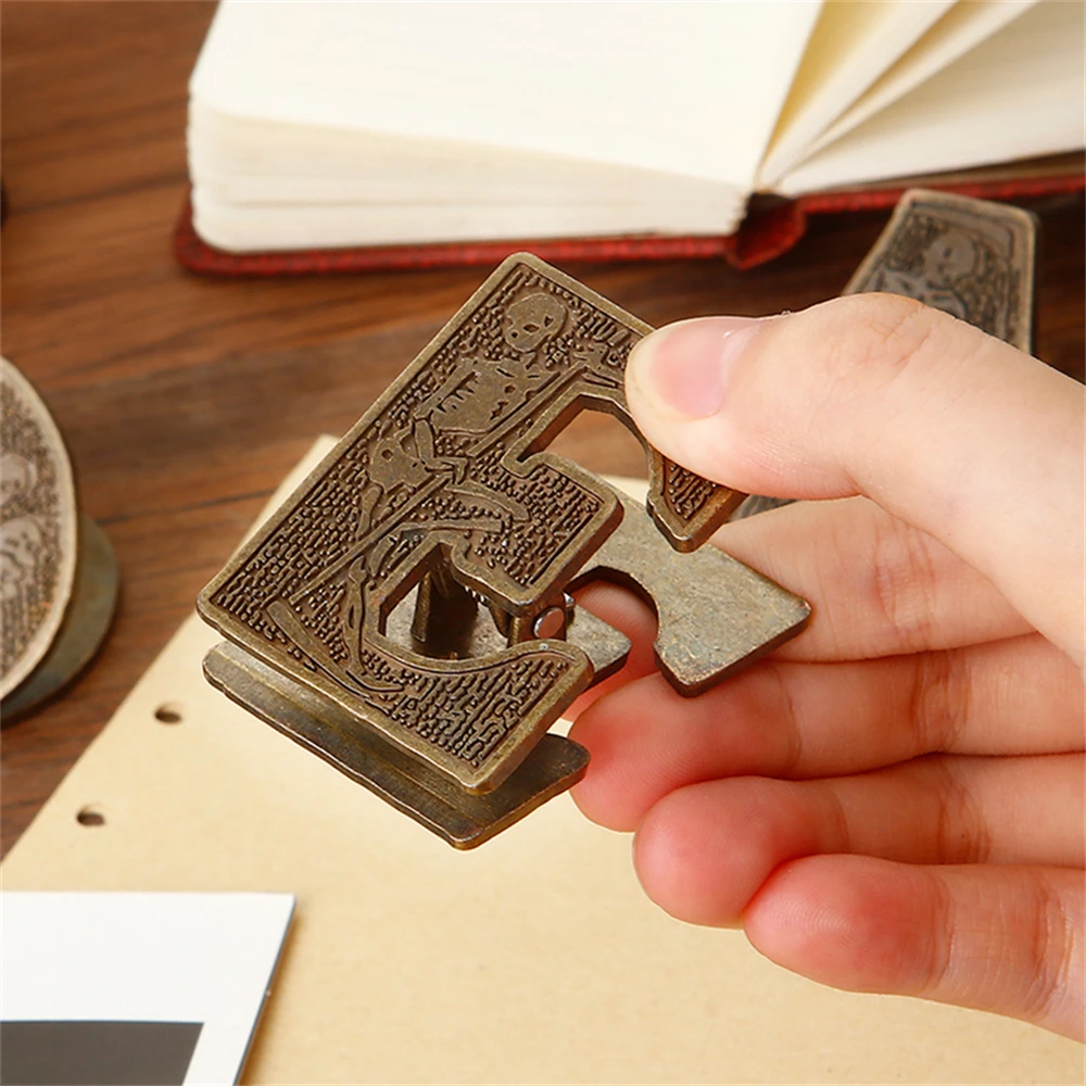 Metal Ledger Clips - Secure and Organize Your Documents