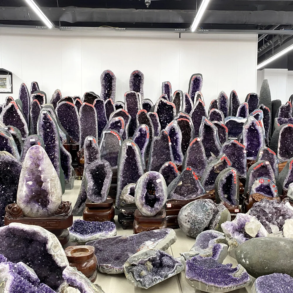 Hot Sale Natural Amethyst Geode Healing Stones Amethyst Cave Cluster  Spiritual Gift for Home Decoration