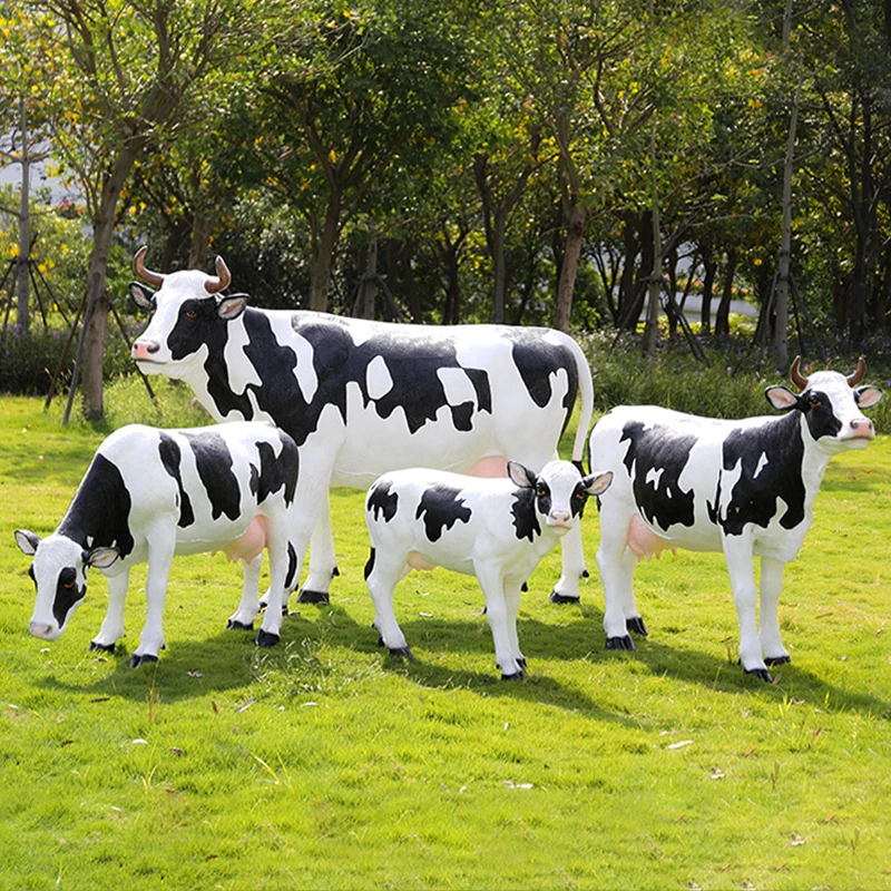 Customized Outdoor Life Size Cow Statues Fiberglass Resin Farm Animals Big Cow Sculptures For