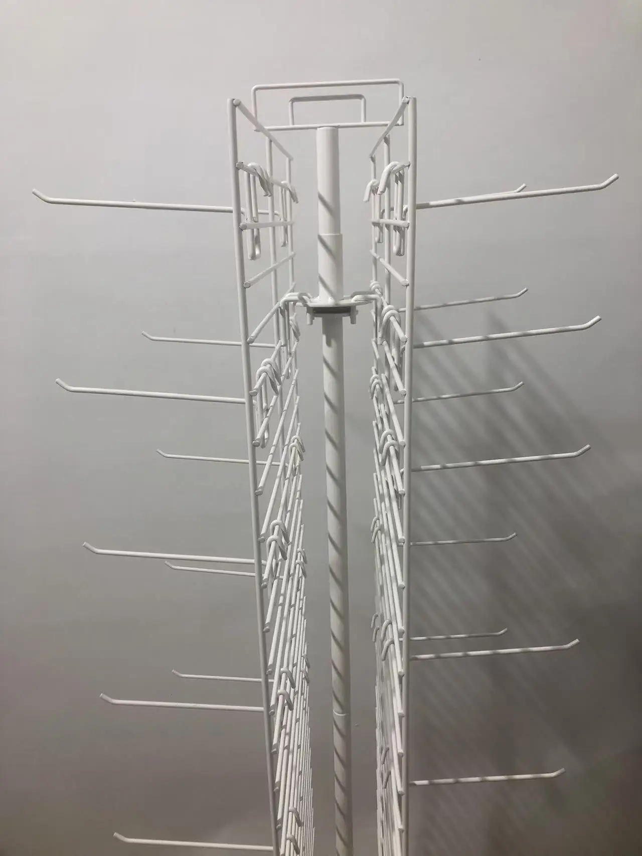Double-side Iron Net Display Racks 360 Degree Rotation Metal Grid Gadget Display Stand with Removable Hooks and Caster