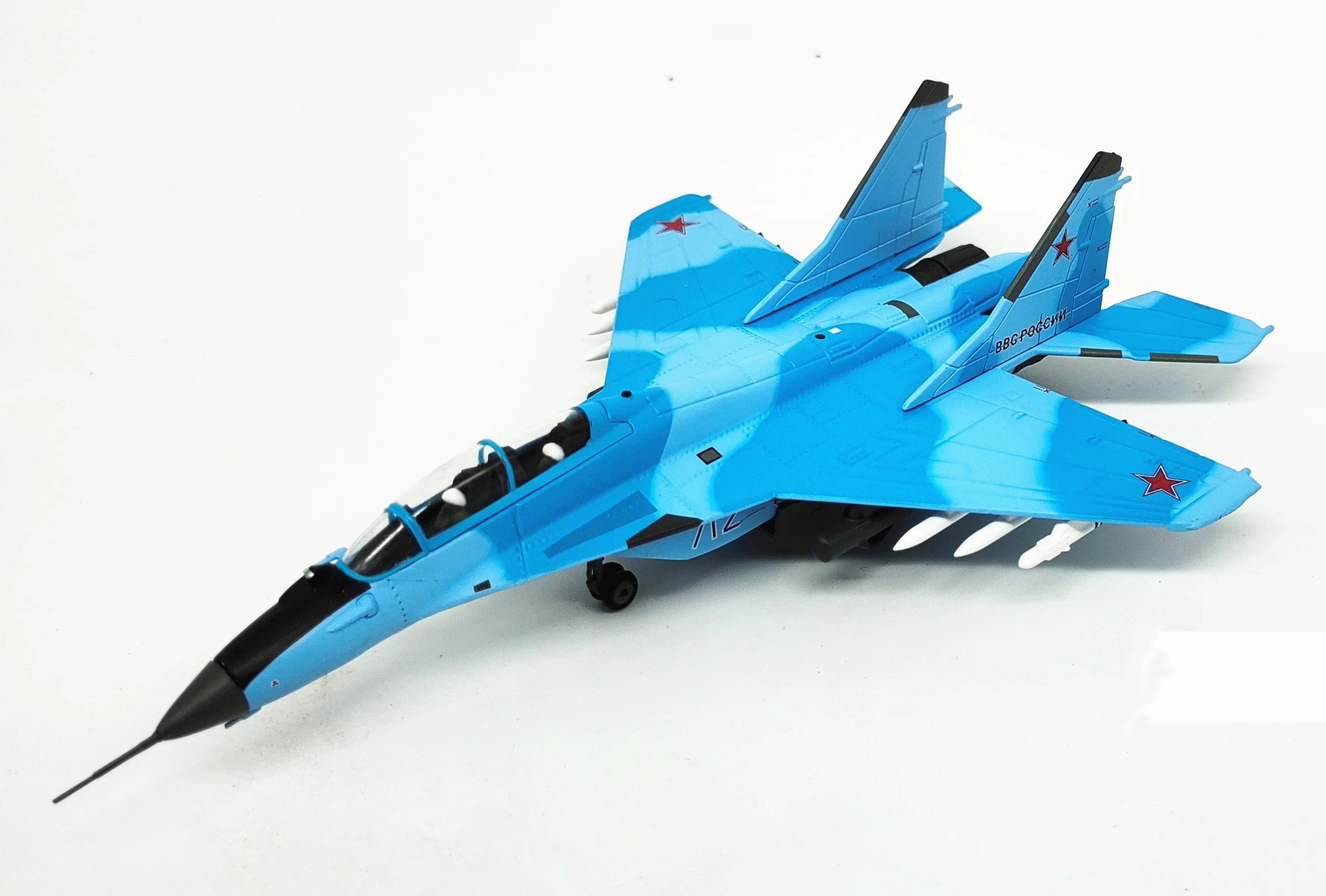 Hot Selling 1/100 Scale Russian MiG-35 Metal Model Creative Home
