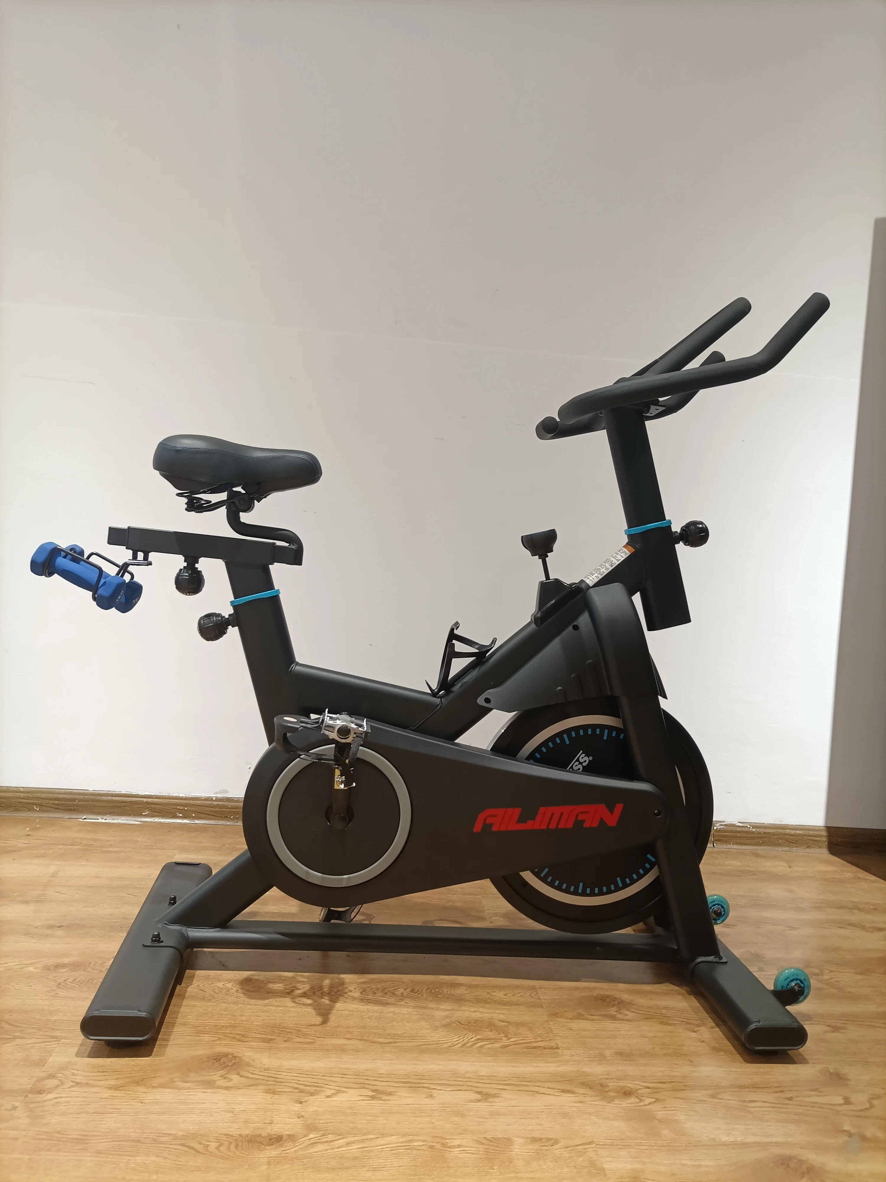 Factory Indoor Cycling Bike Manufacturer Top Maxim User Weight 200kg Spinning Bike for Home Exercise Bike(806)