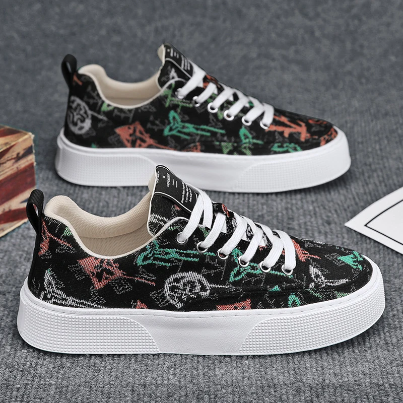 Breathable Lightweight Men's Sneakers & Casual Shoes, 2024