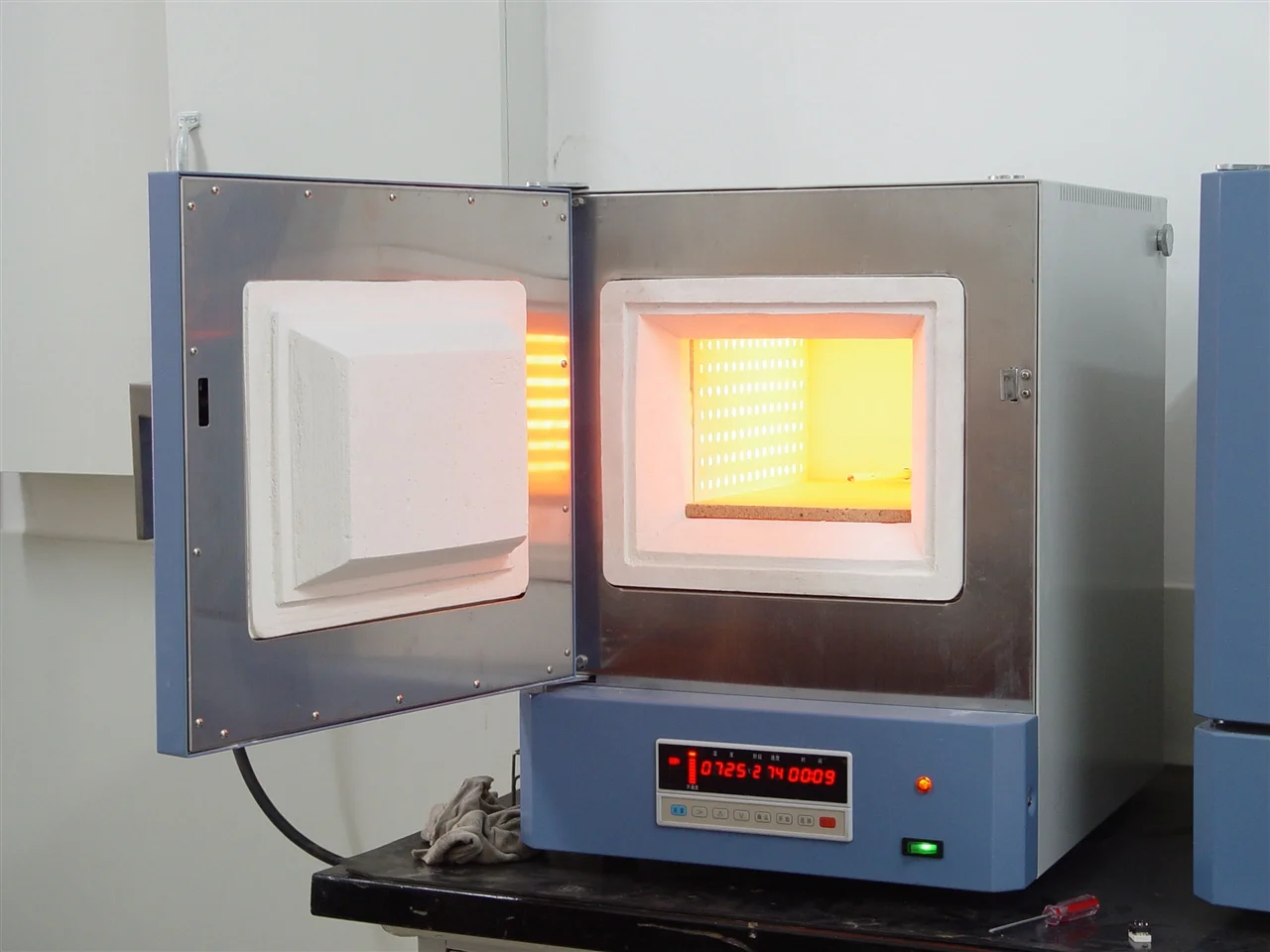 Dia 4/9,6/12, 9/18 1800°C 1850°C 1900°C MoSi2 Heating Element For Oven Ceramics