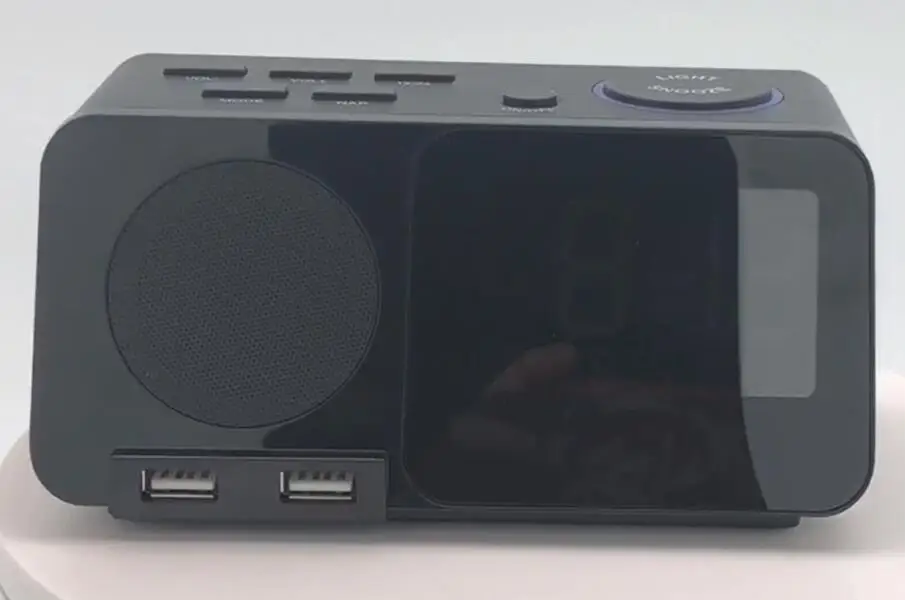 
 Новый дизайн настольного FM радио-будильник с двойным usb-портом радиоуправляемые часы  