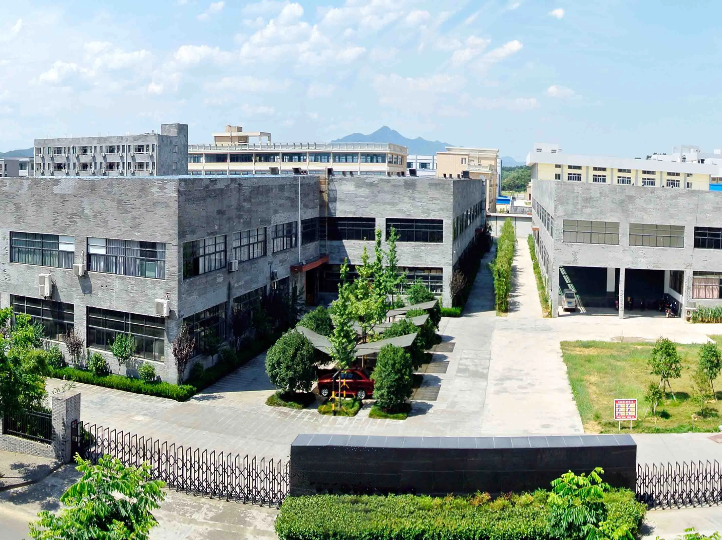 NICOCABINET Высококачественная индивидуальная Роскошная золотая стеклянная дверь современный шкаф мебель для чулана