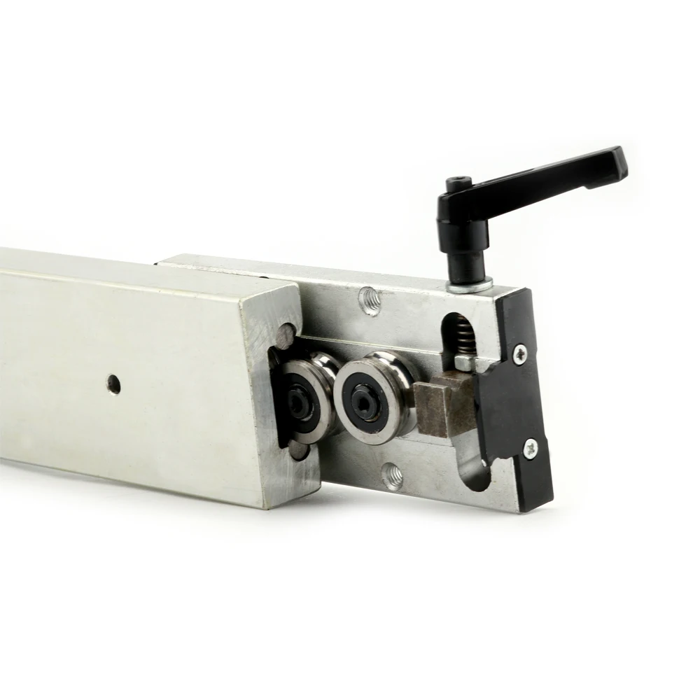 60mm Width Built in Double 8mm Axis Linear Guide Rail Locking 3 4 5 Wheels tracker Roller Slide Aluminum Profile SGR20 SGB20