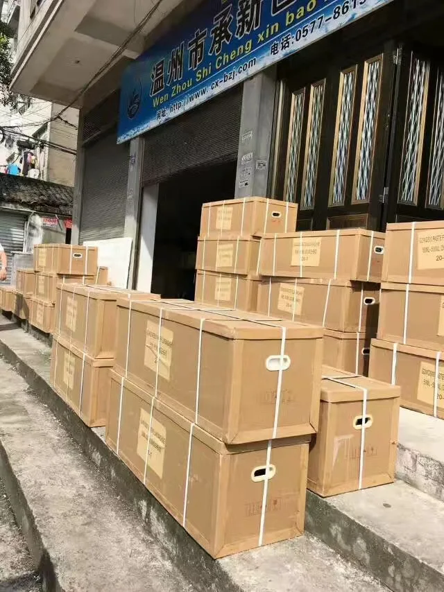 Автоматическая настольная машина для розлива жидкостей небольшого