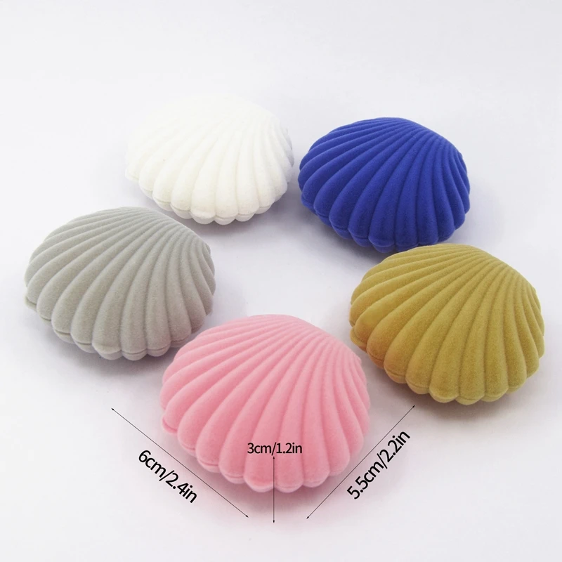 1 Piece Lovely Clamshell Gift Box Holder Jewelry Box Case Velvet Wedding Ring Box for Earrings Necklace Display & Packaging