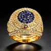 Anillo oficial de oro