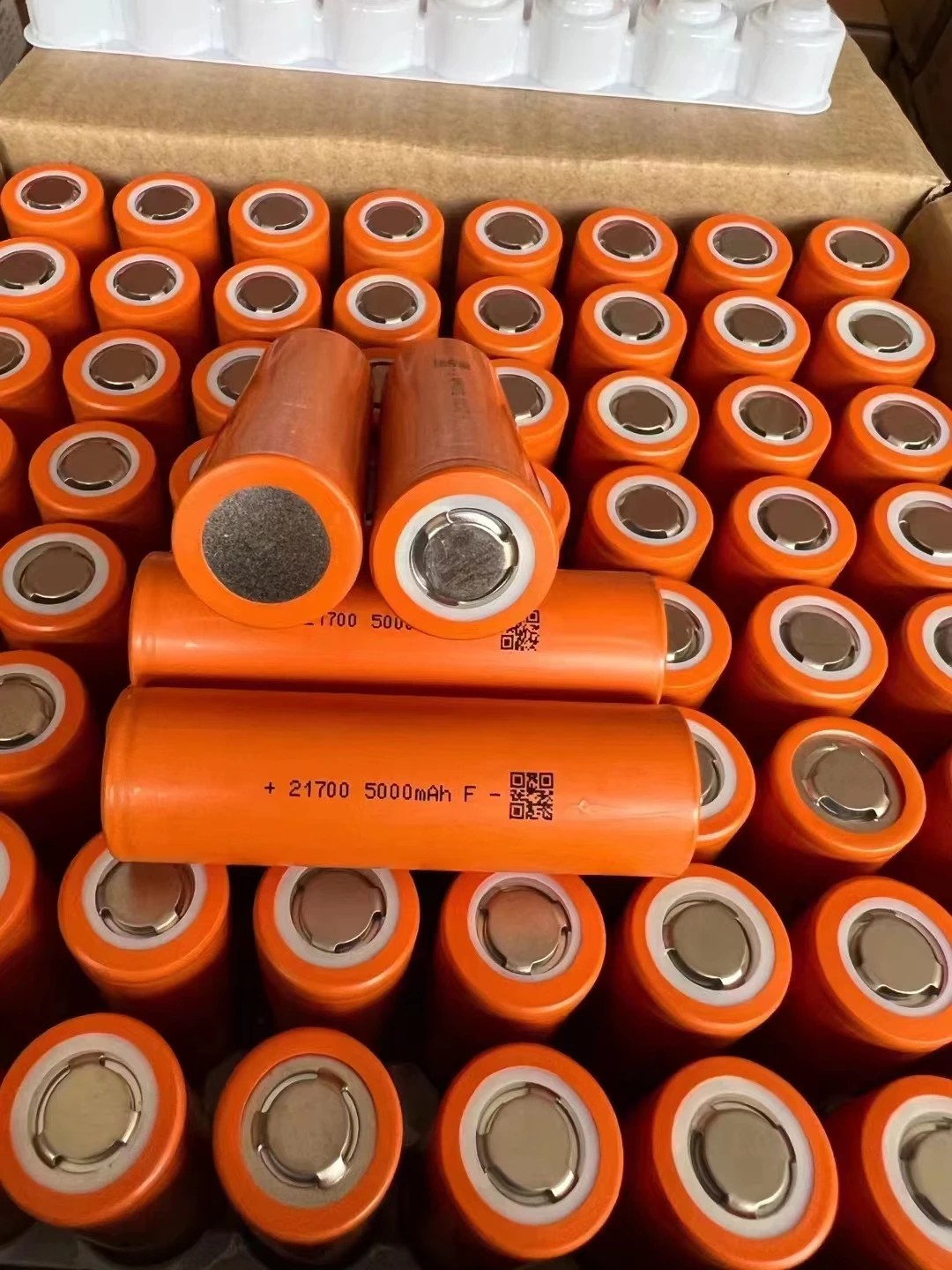 リチウムイオン電池セルINR21700 5000mah 3C 1000サイクル低速車用