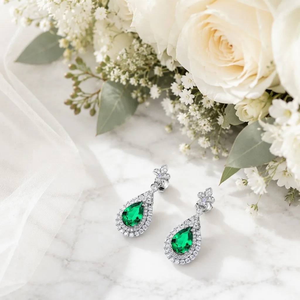 Teardrop-Shaped Crystal Rhinestone Drop Earrings 925 Sterling Silver Luxury Dangle Earrings for Women Wedding Party Gift Jewelry