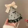 Chapeau à pois quadrillé vert