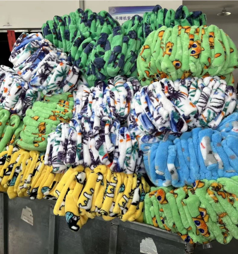 Unisex Giant Big Pocket Sherpa Plush Shu Velveteen Oversized Sweatshirt Blanket Hoodie Hooded