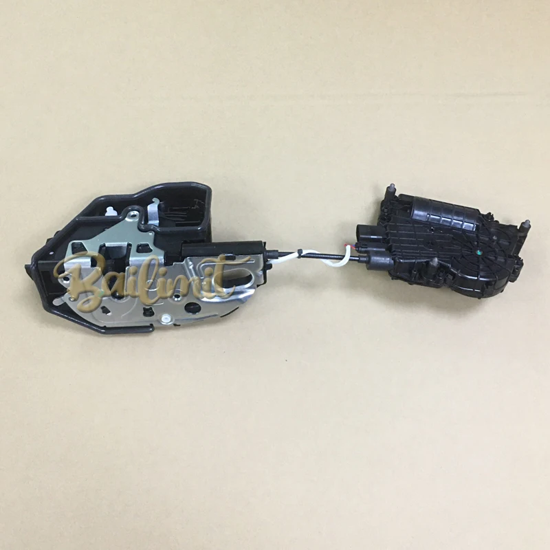 Новый двигатель привода центрального замка для BMW F01 F02 F04 F10 F18 OEM 51217185689 937-848 937848